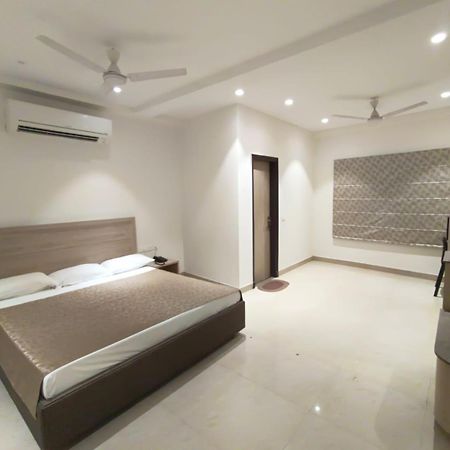 Hotel Bagla Atithi Banaras 바라나시 외부 사진