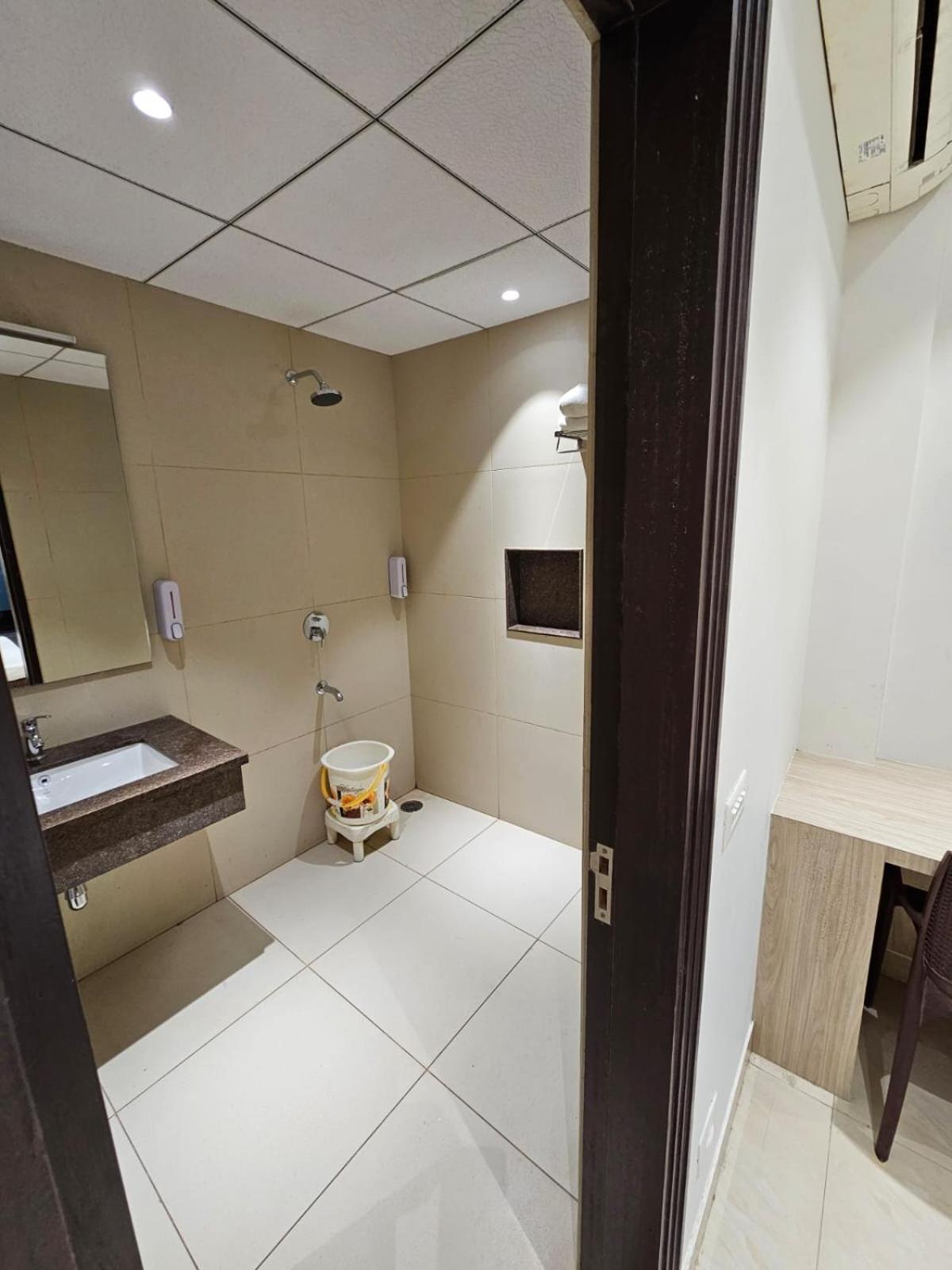Hotel Bagla Atithi Banaras 바라나시 외부 사진